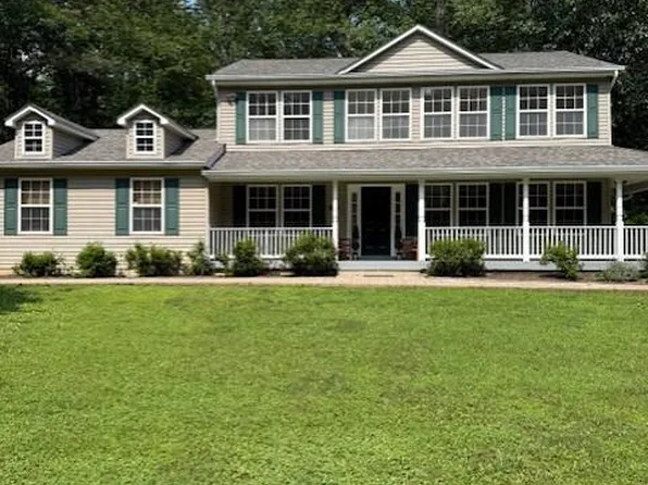 4195 Old Toad Rd, Bealeton, VA 22712