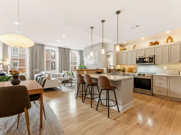 1903 Spruce St APT 3F, Philadelphia, PA 19103