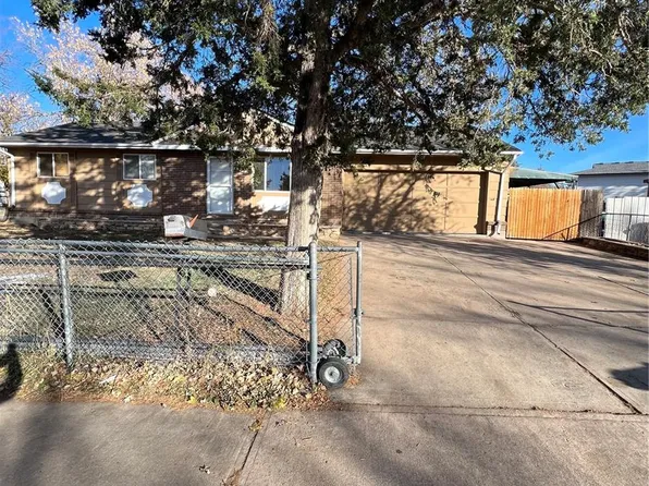 900 S Nile Way, Aurora, CO 80012