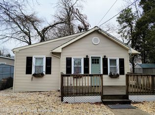 582 Garfield Ave, Toms River, NJ 08753