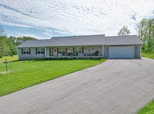 114 Peaceful Valley Rd, Mitchell, IN 47446