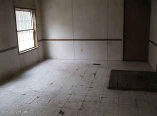 728 Dotters Corner Rd, Kunkletown, PA 18058