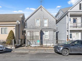 19 Sheldon St, Lowell, MA 01851