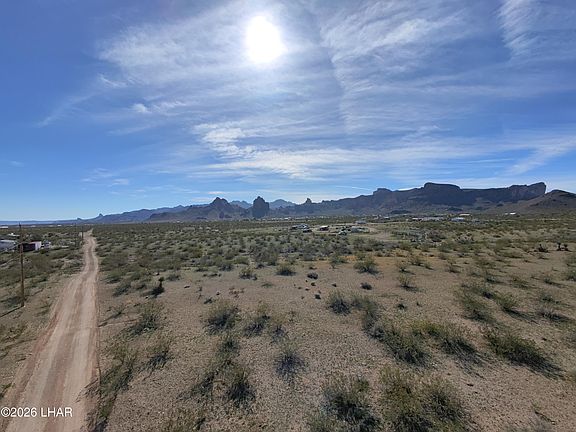 2nd image of 1917 S Ehrenberg Rd