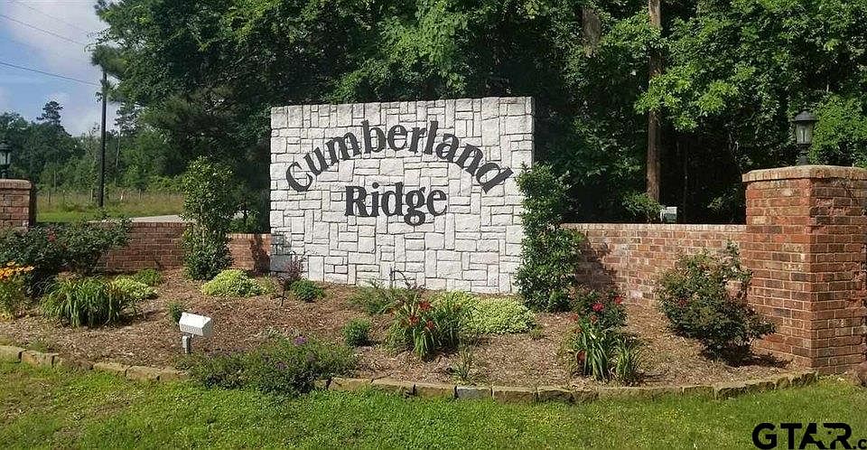 1st image of Greenway Dr