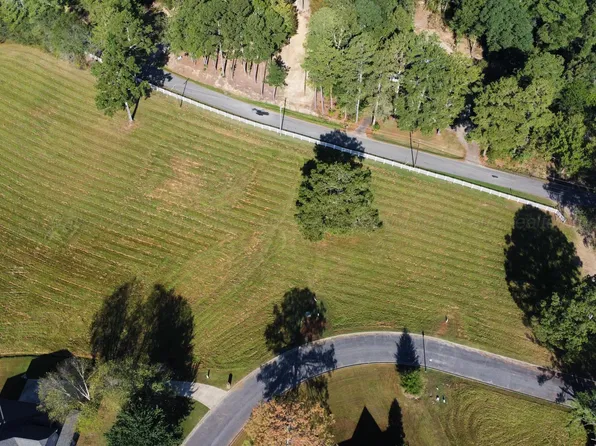 6 Valleydale Dr, Jasper, AL 35504
