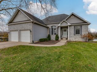 594 N Washington St, Braidwood, IL
