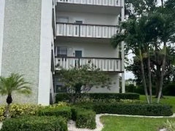 240 Southampton B #240, West Palm Beach, FL 33417
