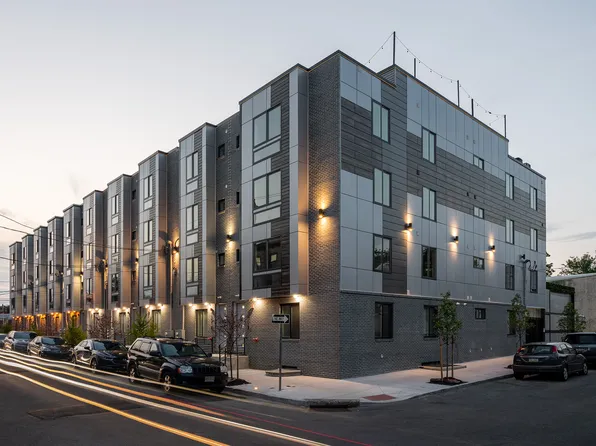 The Suites at Berks Reserve