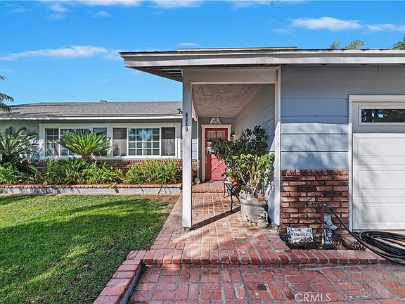 5th image of 8310 Santiago Cir