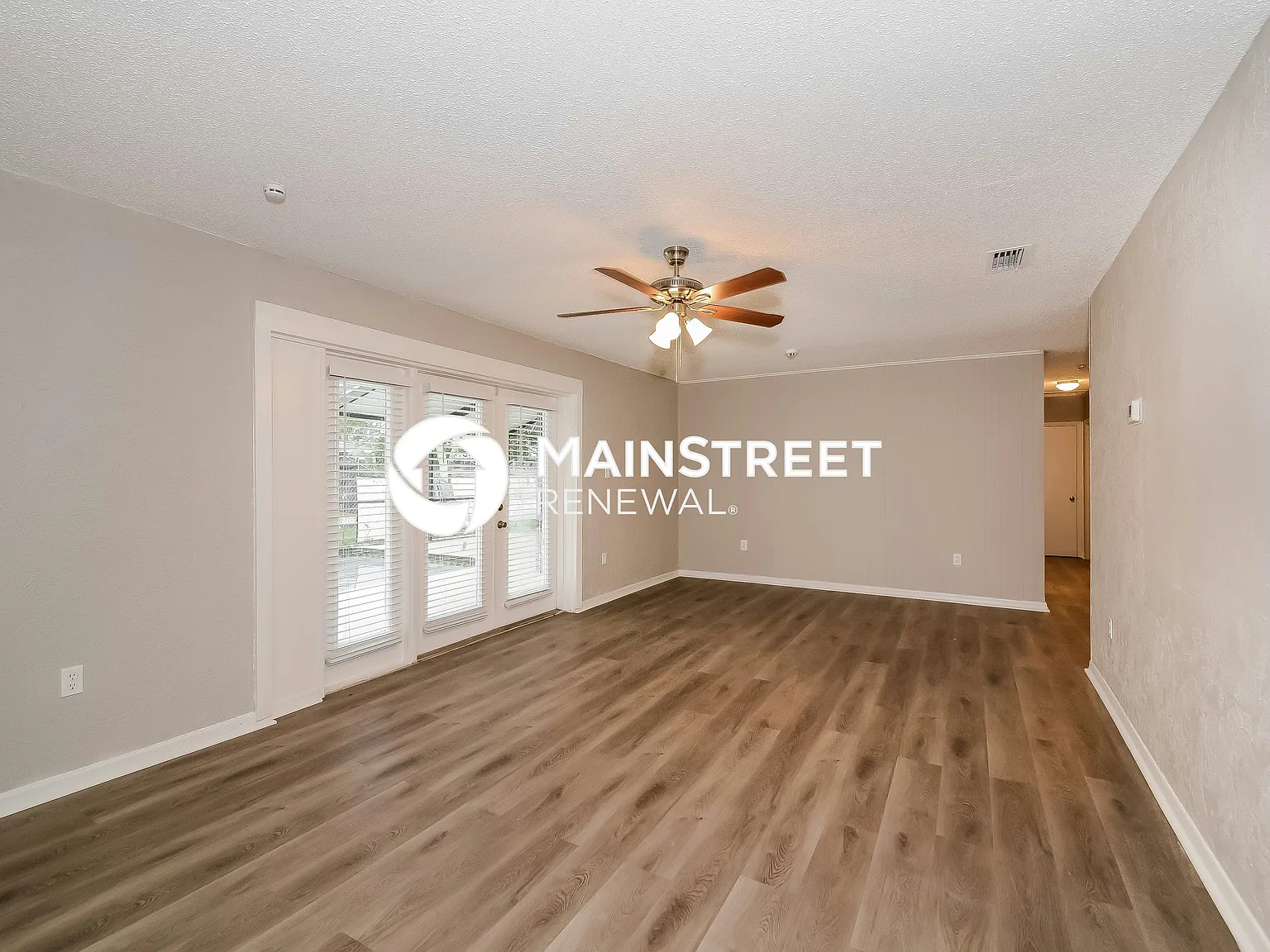 812 65th Avenue Dr W — Photo 3
