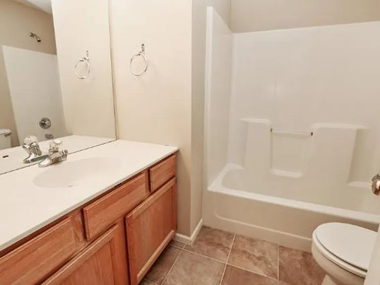 4202 Meghan Ln — Photo 3