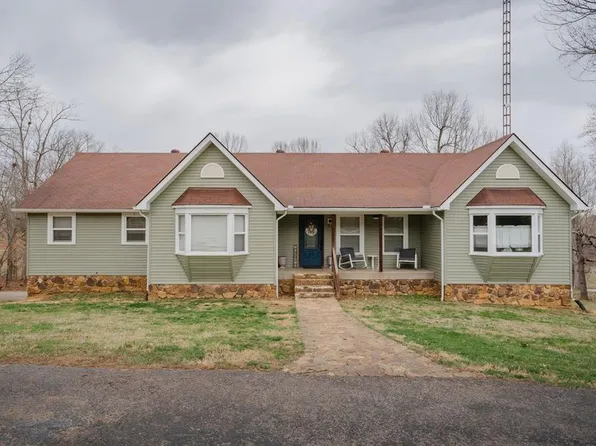 80 Lakeside Ct, Hanson, KY 42413