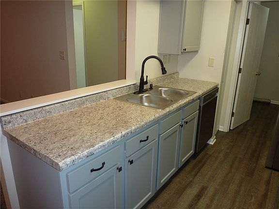 3rd image of 6630 Green Branch Dr #7