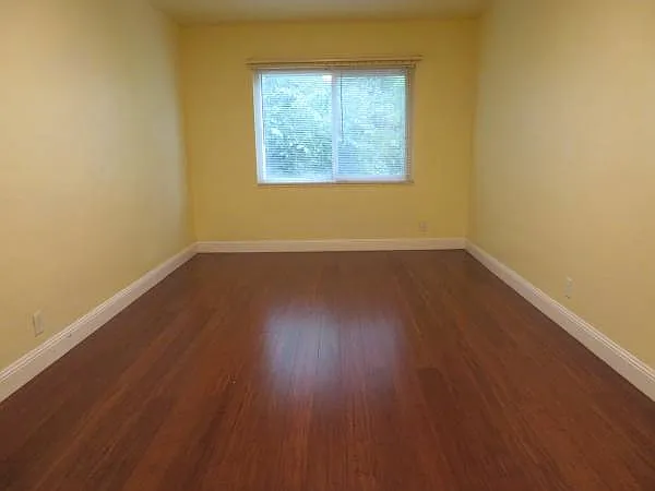 2726 Park Blvd — Photo 13