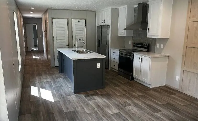 3 bed, 2.0 bath, $1,495 — Photo 2