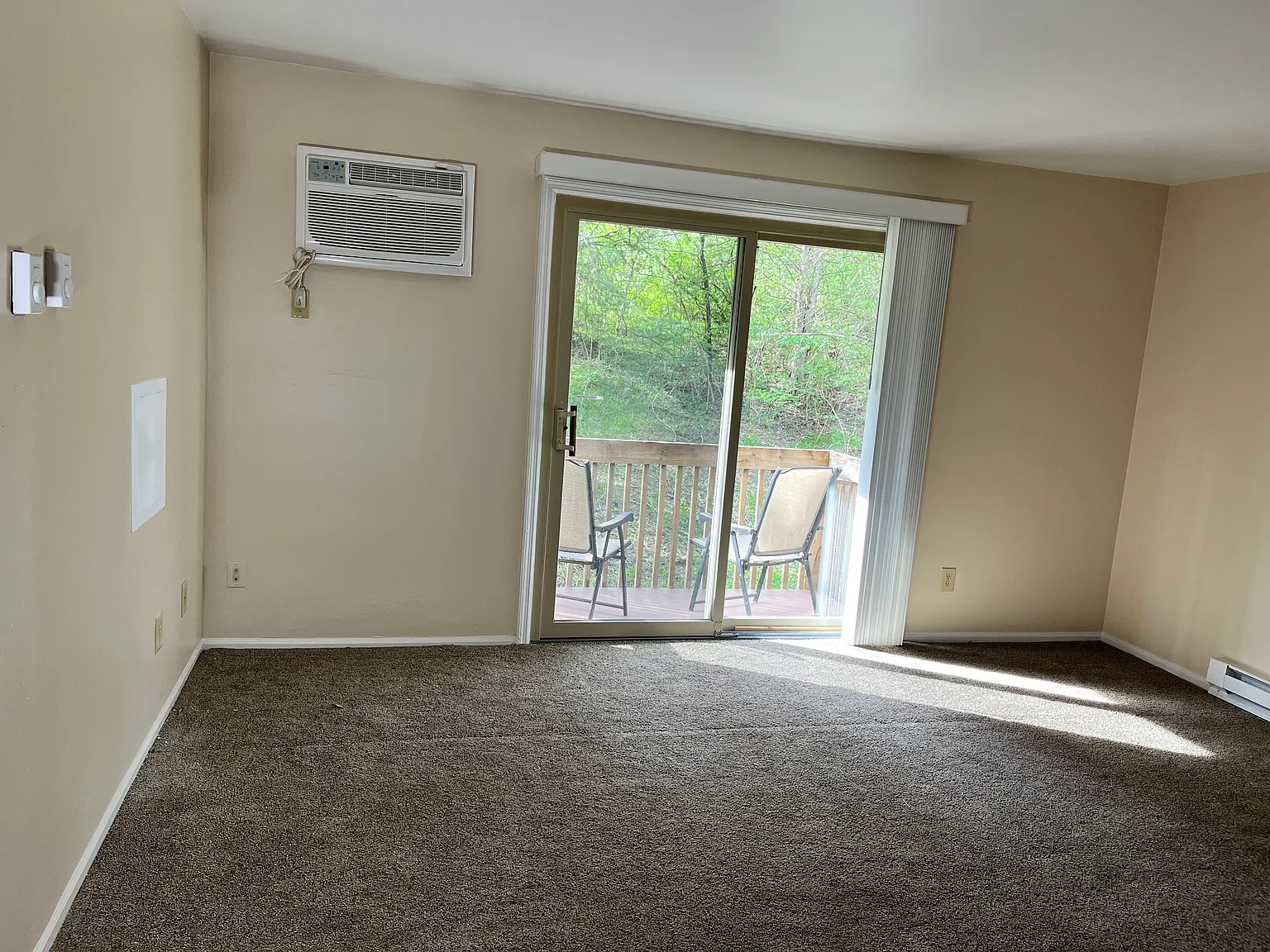 1 bed, 675 sqft, $1,100 — Photo 4
