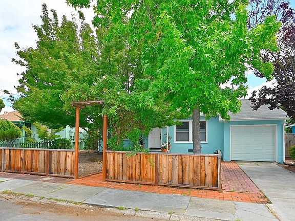 3rd image of 2831 Bonifacio St