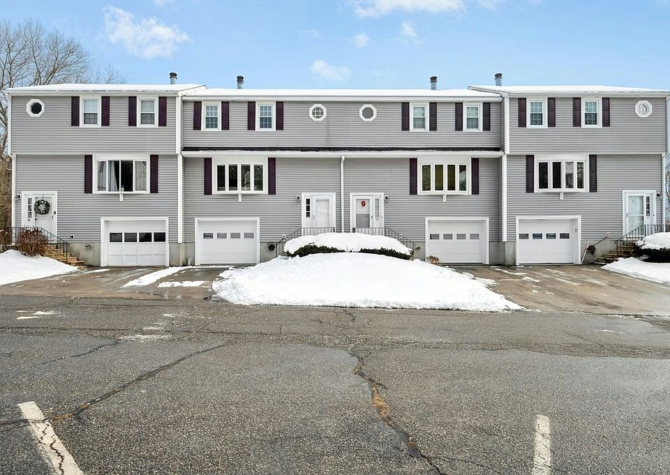 1st image of 12 Village Grn Unit 12