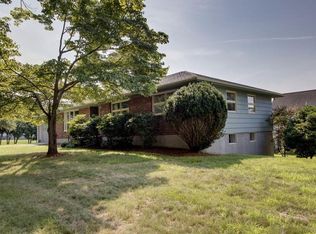 33 Miscoe Rd, Worcester, MA 01604