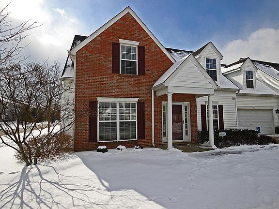 3rd image of 8731 Lazelle Village Dr