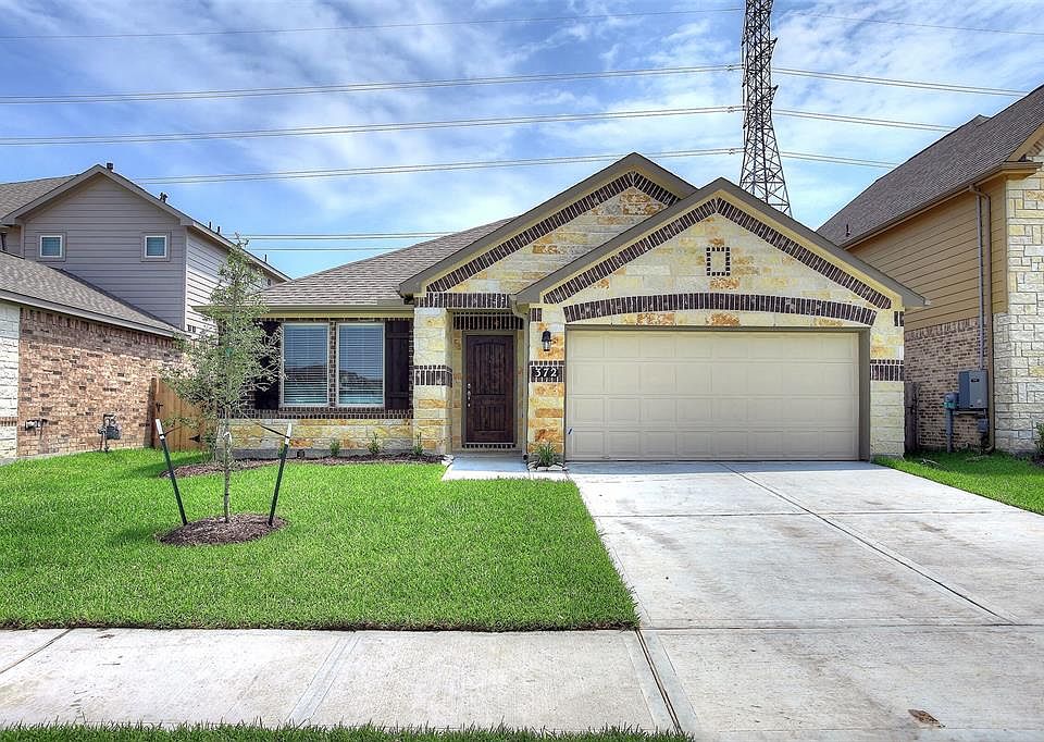 1st image of 372 Kendall Crest Dr