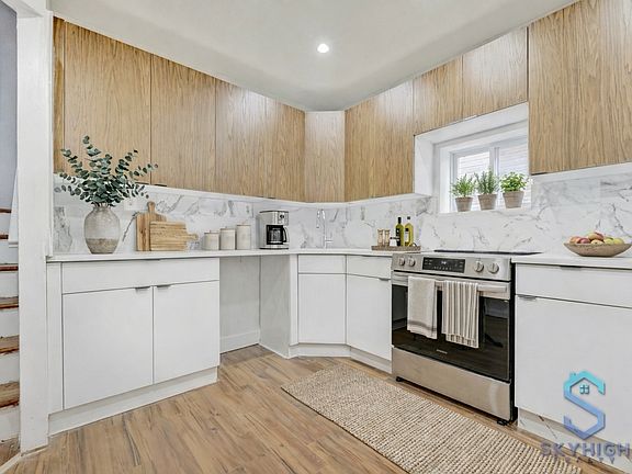 2nd image of 7210 Avenue M #3B