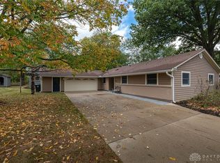 325 Annette Dr, Dayton, OH 45458