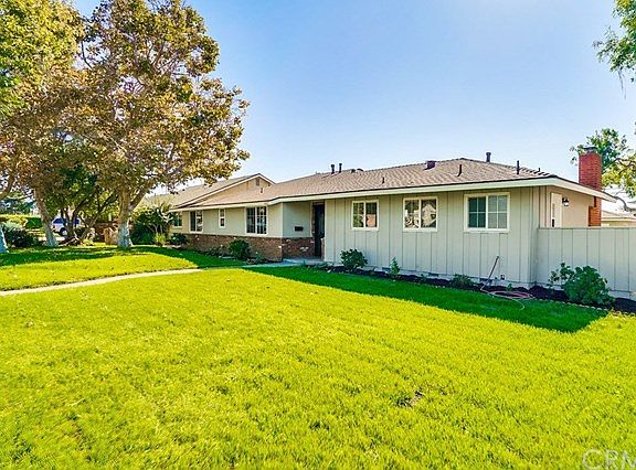 5th image of 1027 W La Deney Dr