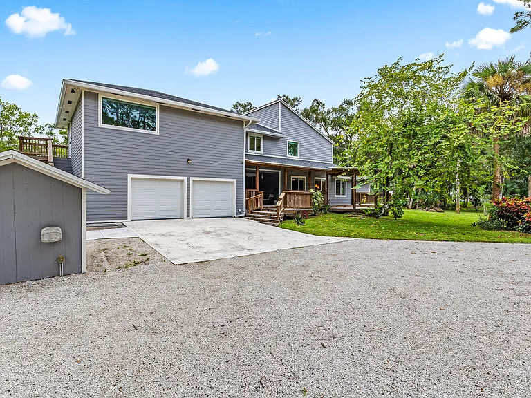 12151 Old Indiantown Rd — Photo 8