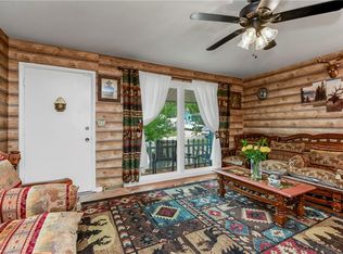 5521 N Wayne Ave, Kansas City, MO 64118