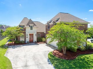 9430 Magnolia Xing, Greenwell Springs, LA 70739