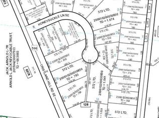 114 Honeysuckle Ln, Thornville, OH 43076