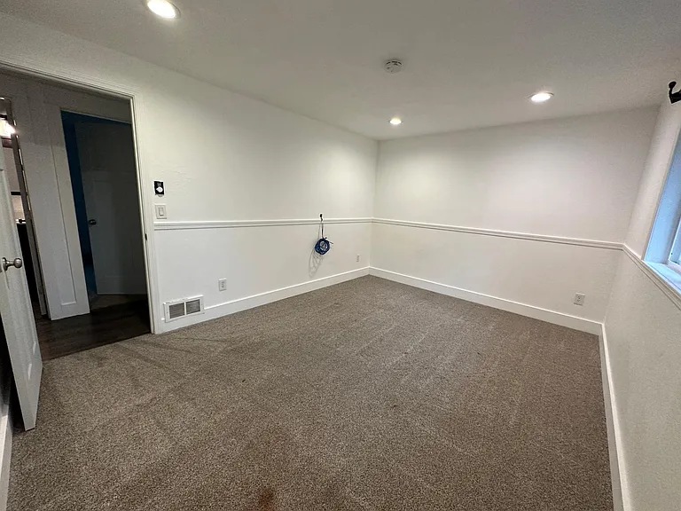 20925 Elberta Rd — Photo 12