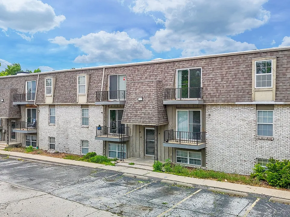 3408 Balboa Ln #44