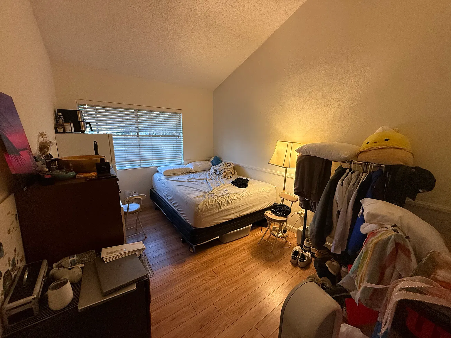 1 bed, 160 sqft, $1,200 — Photo 3