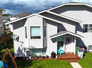 5804 SW 12th Ave, Edson, AB T7E1X2
