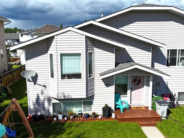 5804 SW 12th Ave, Edson, AB T7E 1X2