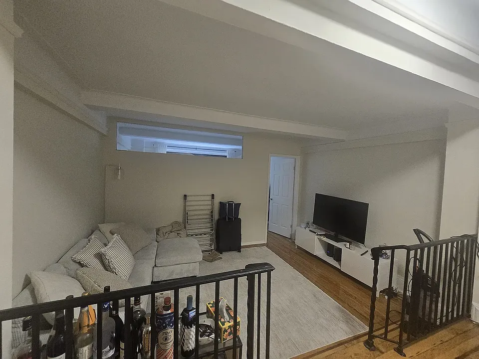 310 E 55th St #1EF