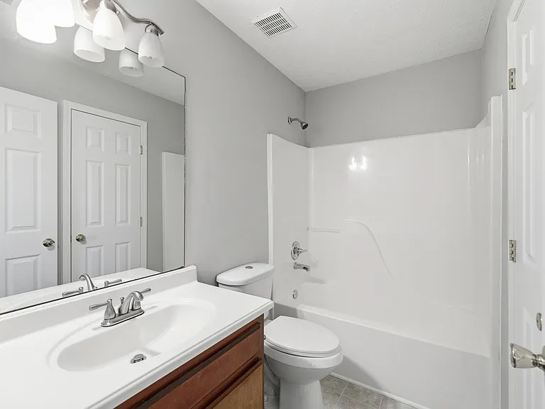 349 Clearlake Dr — Photo 23