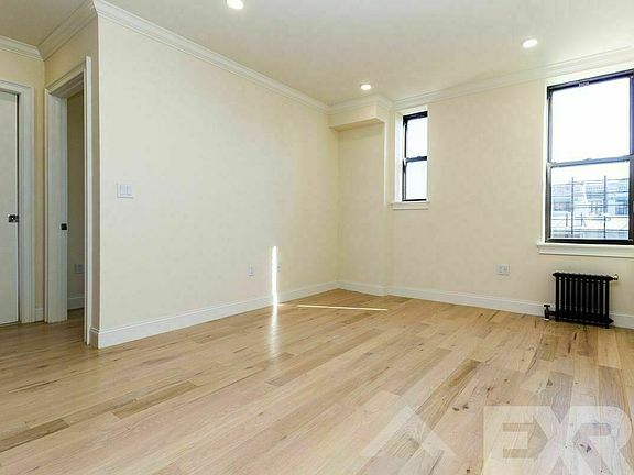 4th image of 946 Bushwick Ave #508