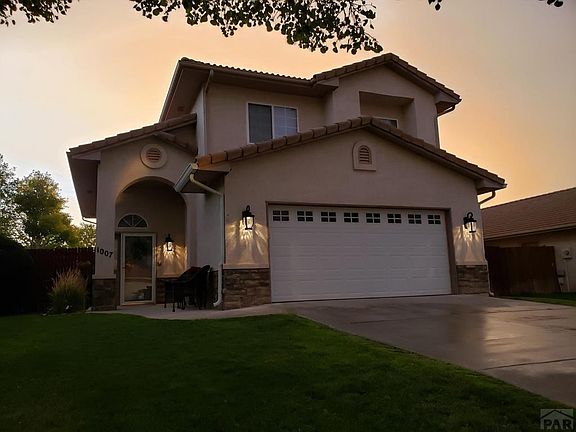 5th image of 1007 Cedarcrest Dr