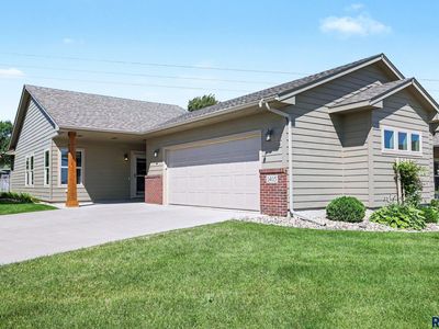 1405 S Foss Ave, Sioux Falls, SD, 57110