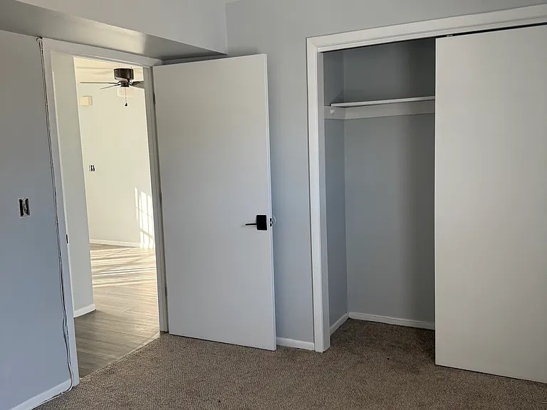 143 E 5th Ave #18 — Photo 10