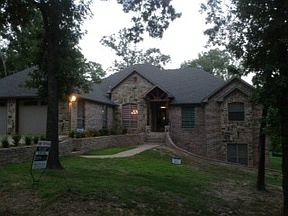 2nd image of 10570 Lakeshore Dr