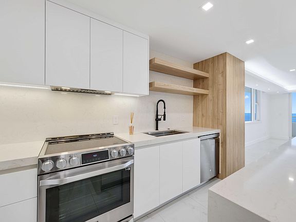 4th image of 545 S Fort Lauderdale Beach Boulevard #1701