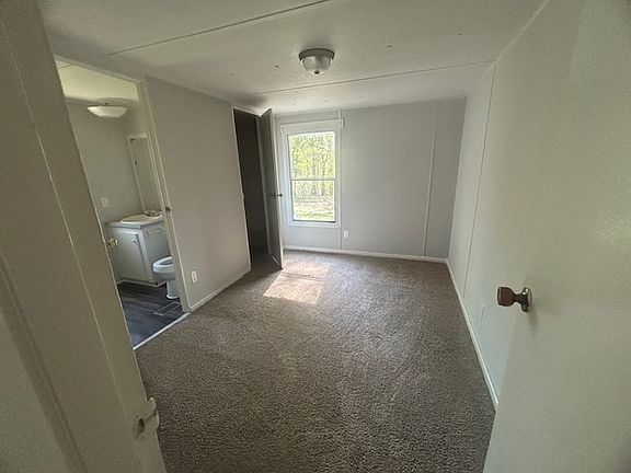 2nd image of 141 Brush Arbor Ln