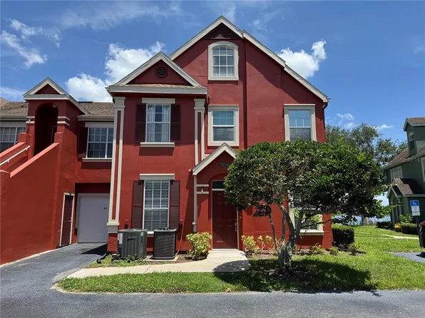 9288 LAKE CHASE ISLAND WAY, TAMPA, FL 33626