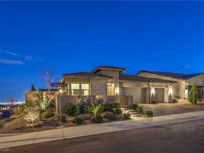 210 Medianoche St, Las Vegas, NV, 89138
