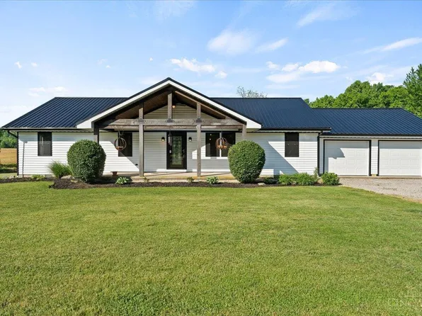 1003 Cross Rd, Winchester, OH 45697